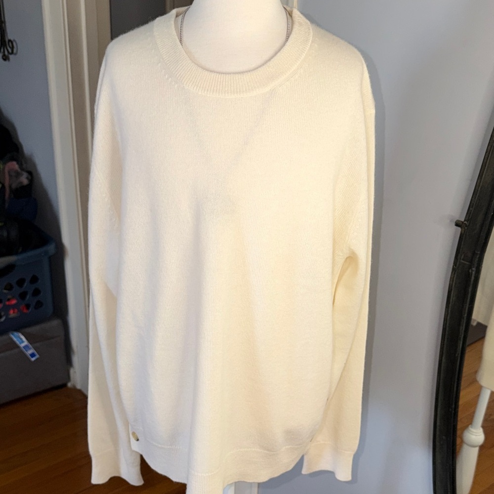 ALLUDE 100% Cashmere Elegant Cream Crew Neck Sweater